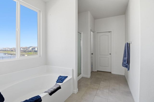 6913 Foraker Dr, Stockton, CA 95219