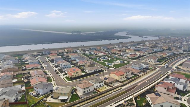 6913 Foraker Dr, Stockton, CA 95219