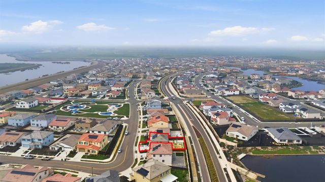 6913 Foraker Dr, Stockton, CA 95219