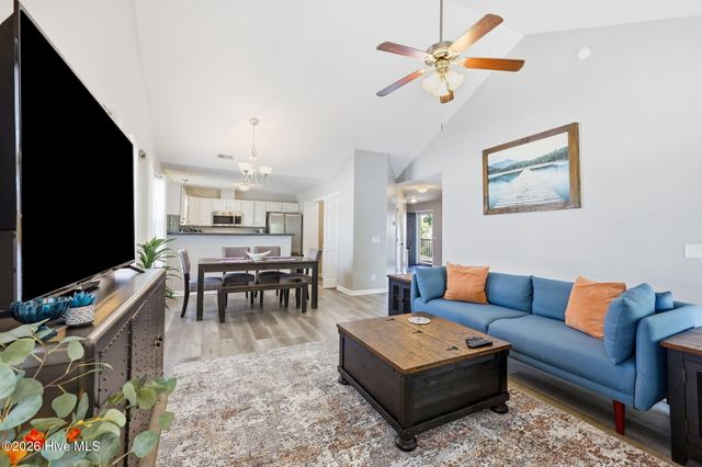 2412 King Richard Court H, Greenville, NC 27858