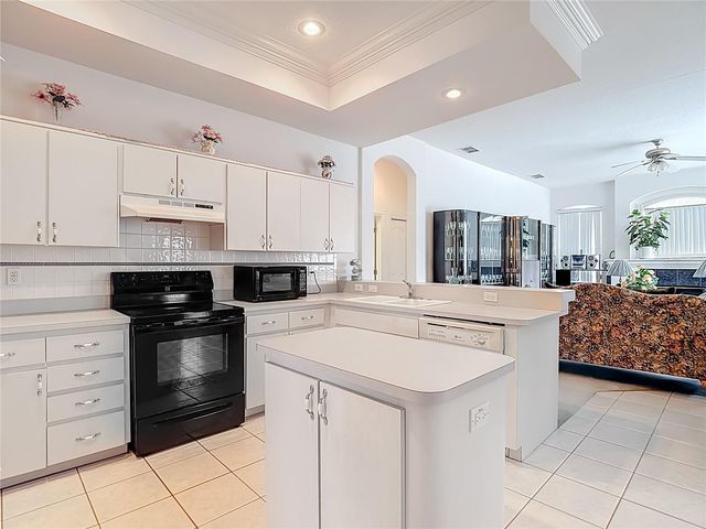 8110 NIGHTWALKER ROAD, Weeki Wachee, FL 34613