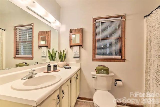 106 Sage Court, Maggie Valley, NC 28716
