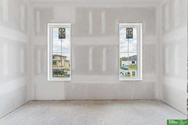 3308 S 206th Street, Elkhorn, NE 68022