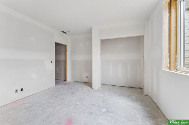 3308 S 206th Street, Elkhorn, NE 68022