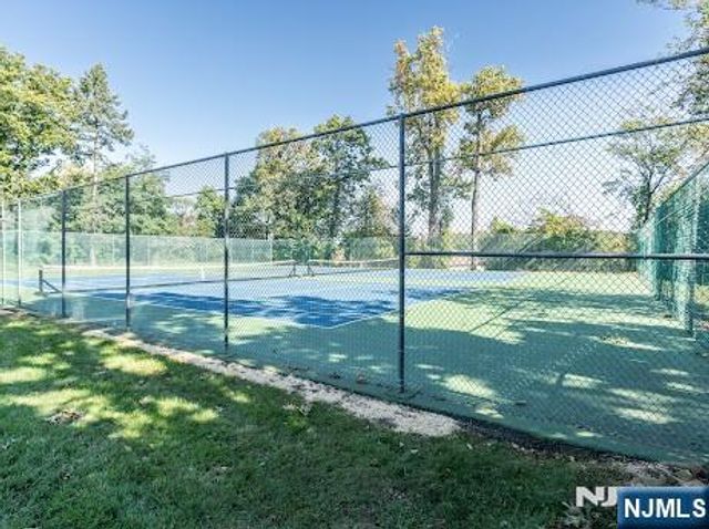 67 Glenview, West Orange, NJ 07052