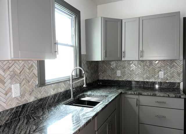 33-35 Hall St, North Adams, MA 01247