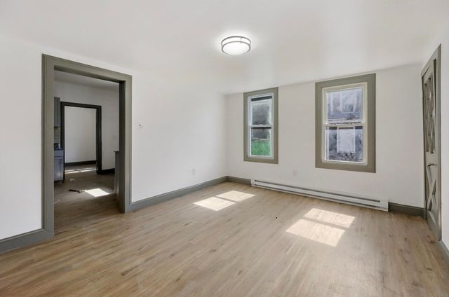 33-35 Hall St, North Adams, MA 01247