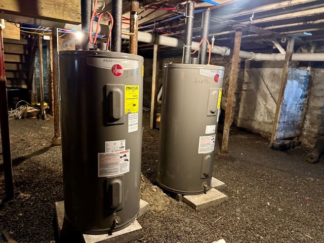 33-35 Hall St, North Adams, MA 01247