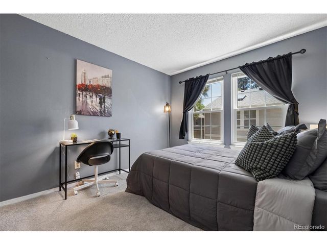 2913 W Long Cir A, Littleton, CO 80120