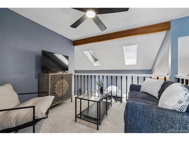 2913 W Long Cir A, Littleton, CO 80120