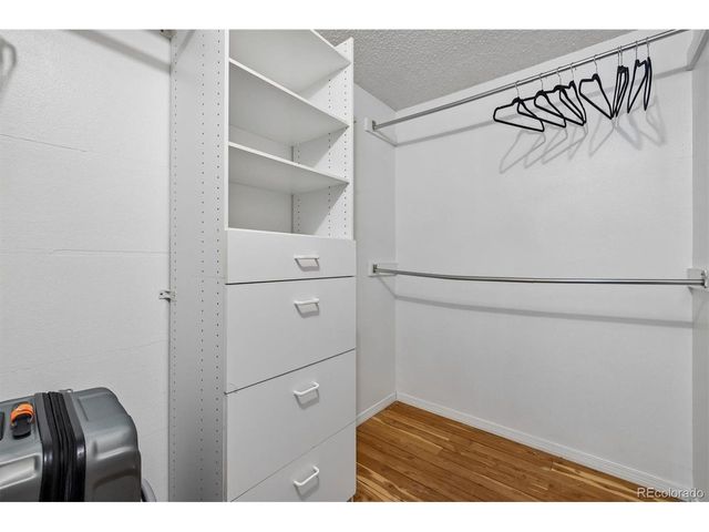 2913 W Long Cir A, Littleton, CO 80120