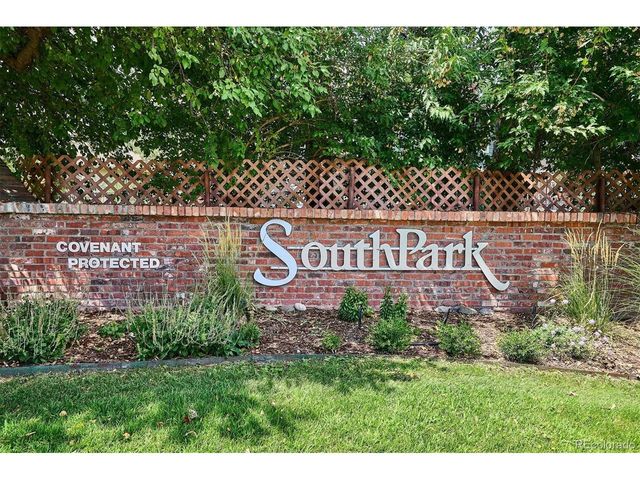 2913 W Long Cir A, Littleton, CO 80120