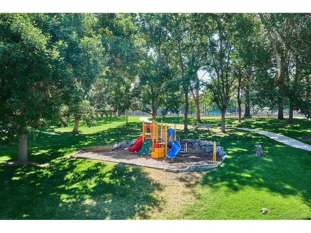 2913 W Long Cir A, Littleton, CO 80120