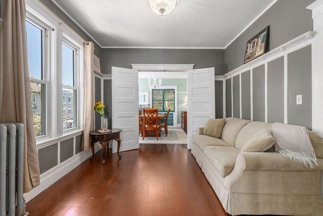 2 Pleasant St 2, Boston, MA 02125