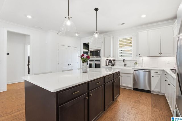 4016 ROBINSON AVENUE, Birmingham, AL 35242