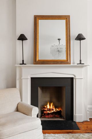 9 GAY Street, New York City, NY 10014