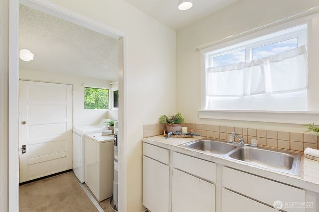 2320 Queen Street, Bellingham, WA 98229