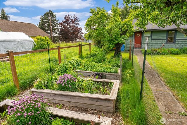2320 Queen Street, Bellingham, WA 98229