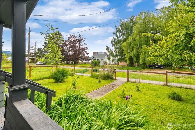 2320 Queen Street, Bellingham, WA 98229