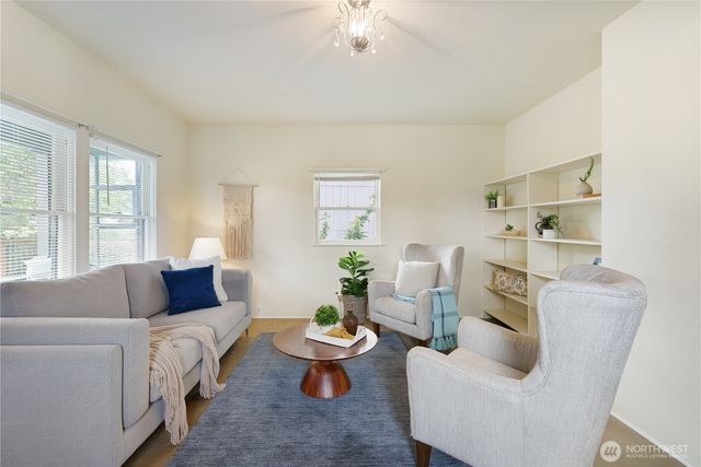 2320 Queen Street, Bellingham, WA 98229