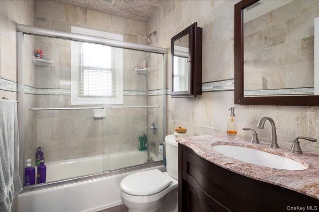 35 Carnation Road, Levittown, NY 11756