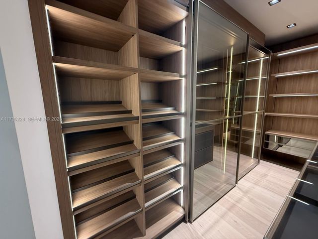 125 SW 29th Rd, Miami, FL 33129