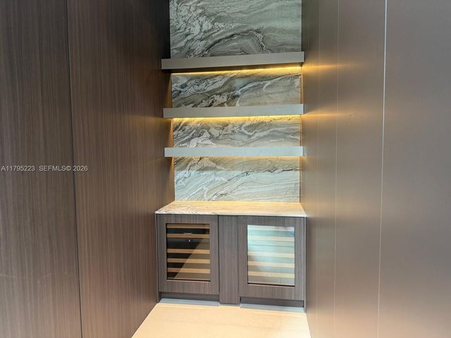 125 SW 29th Rd, Miami, FL 33129