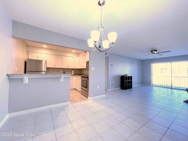 2700 N Highway A1a 7203, Indialantic, FL 32903