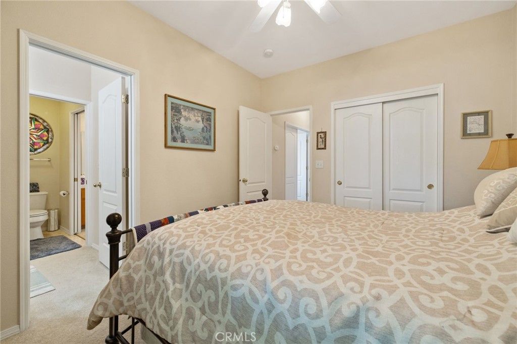 Image 14 of property listing at 1547 W Claridge Court, Hanford, CA 93230