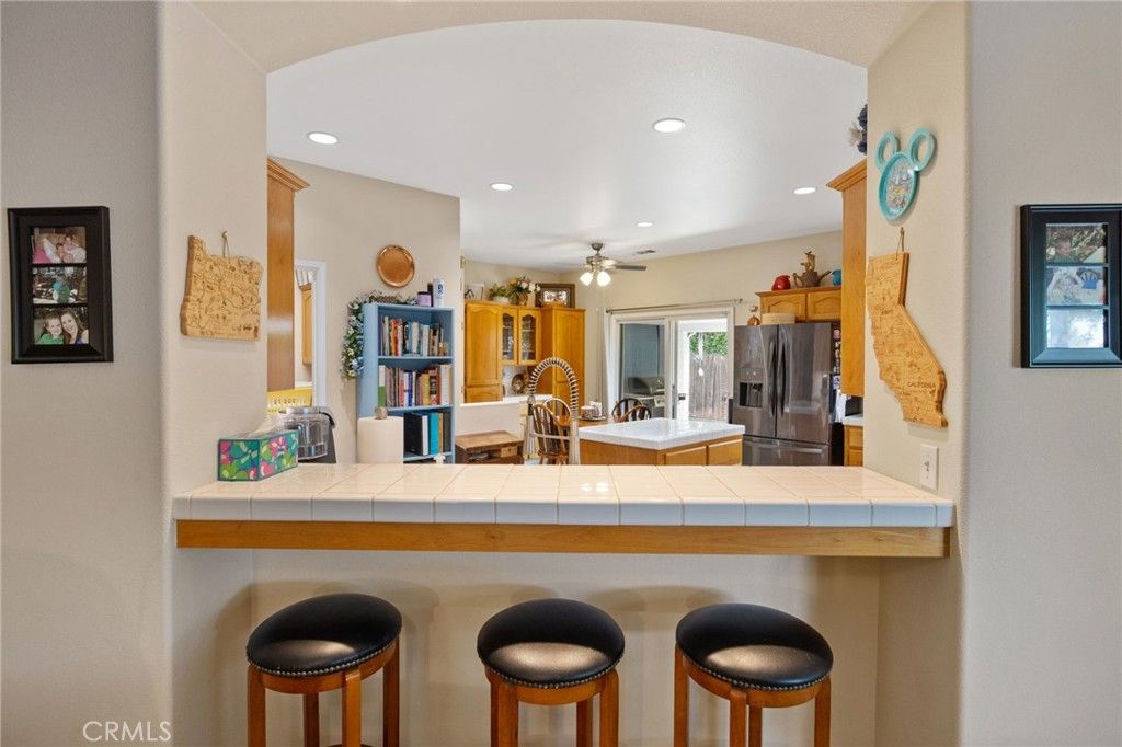 Image 22 of property listing at 1547 W Claridge Court, Hanford, CA 93230