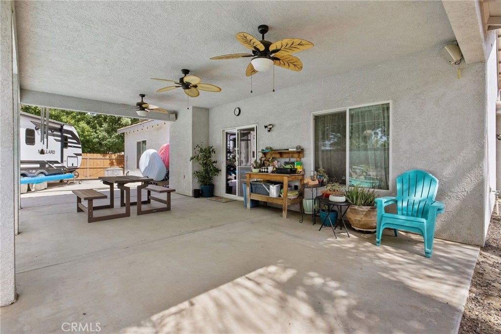 Image 43 of property listing at 1547 W Claridge Court, Hanford, CA 93230