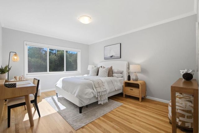 25900 Vinedo, Los Altos Hills, CA 94022