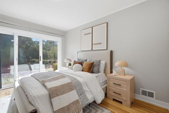 25900 Vinedo, Los Altos Hills, CA 94022