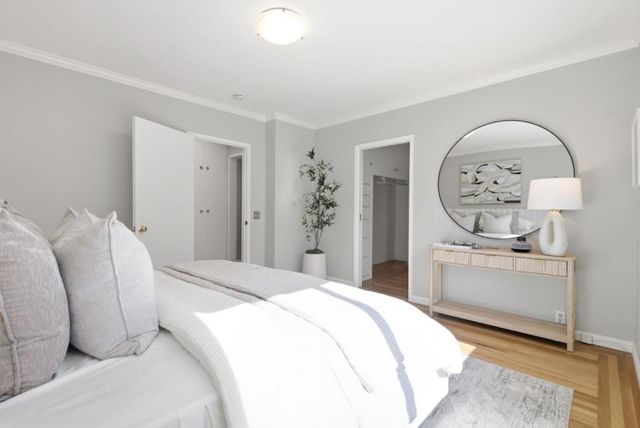 25900 Vinedo, Los Altos Hills, CA 94022