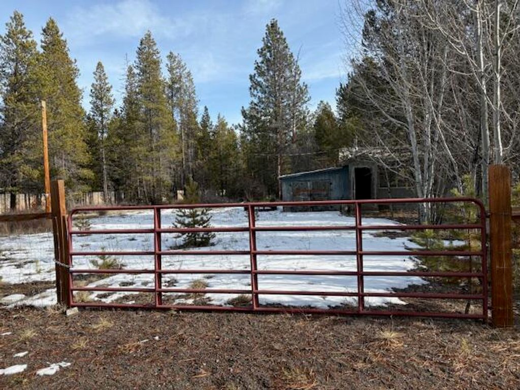 51418 Evans Way, La Pine, OR 97739
