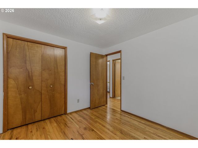 6303 Sw 60TH Ave, Portland, OR 97221