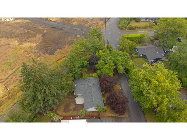 6303 Sw 60TH Ave, Portland, OR 97221