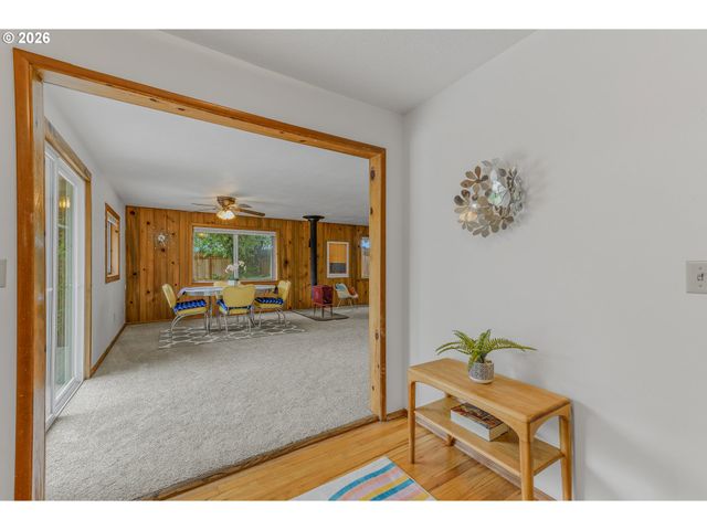 6303 Sw 60TH Ave, Portland, OR 97221