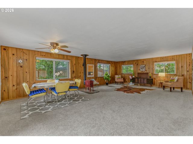 6303 Sw 60TH Ave, Portland, OR 97221