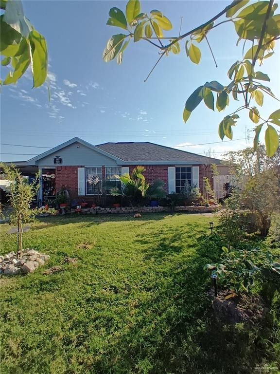 1997 Las Brisas Drive, Weslaco, TX 78599