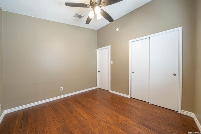 821 Meadow Stone, Converse, TX 78109