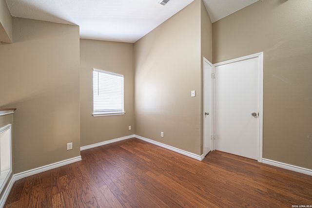 821 Meadow Stone, Converse, TX 78109