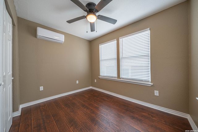 821 Meadow Stone, Converse, TX 78109