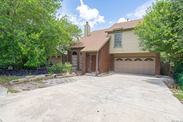 821 Meadow Stone, Converse, TX 78109