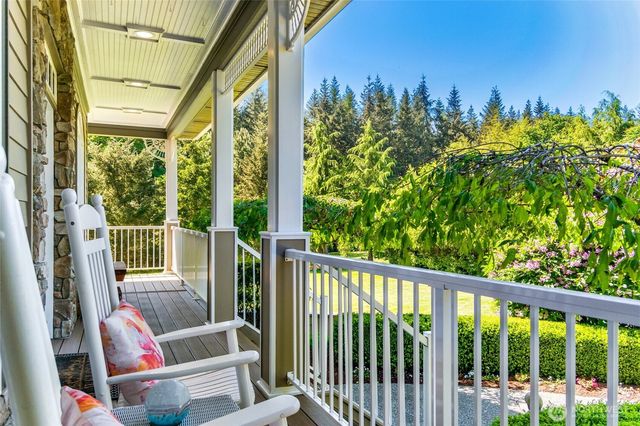 25708 38th Avenue NW, Stanwood, WA 98292