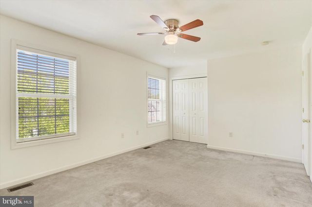 186 MAPLETON DR, Harrisburg, PA 17112