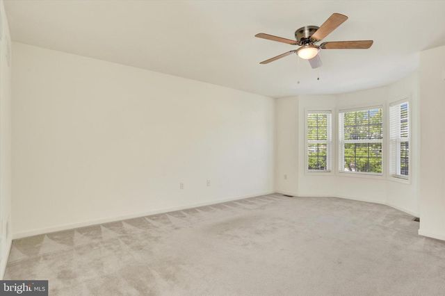 186 MAPLETON DR, Harrisburg, PA 17112