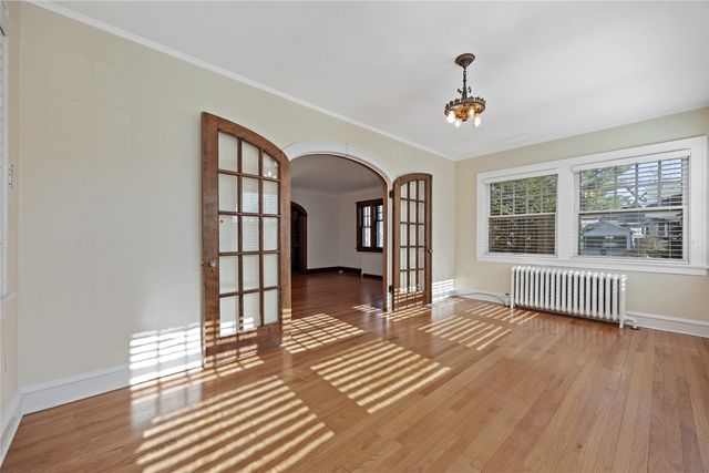 2101 Washington Avenue SE, Cedar Rapids, IA 52403