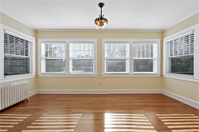 2101 Washington Avenue SE, Cedar Rapids, IA 52403