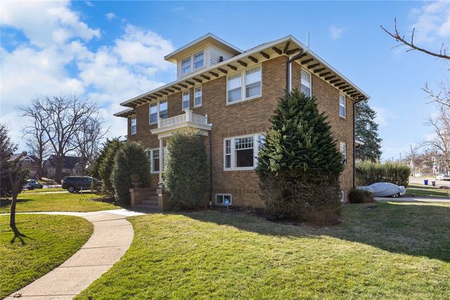 2101 Washington Avenue SE, Cedar Rapids, IA 52403